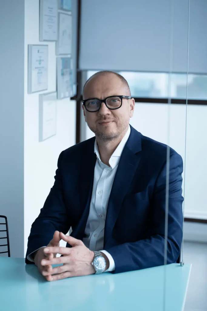 Dr Florin Juravle Chirurgie Estetica Clinica Statera Bucuresti